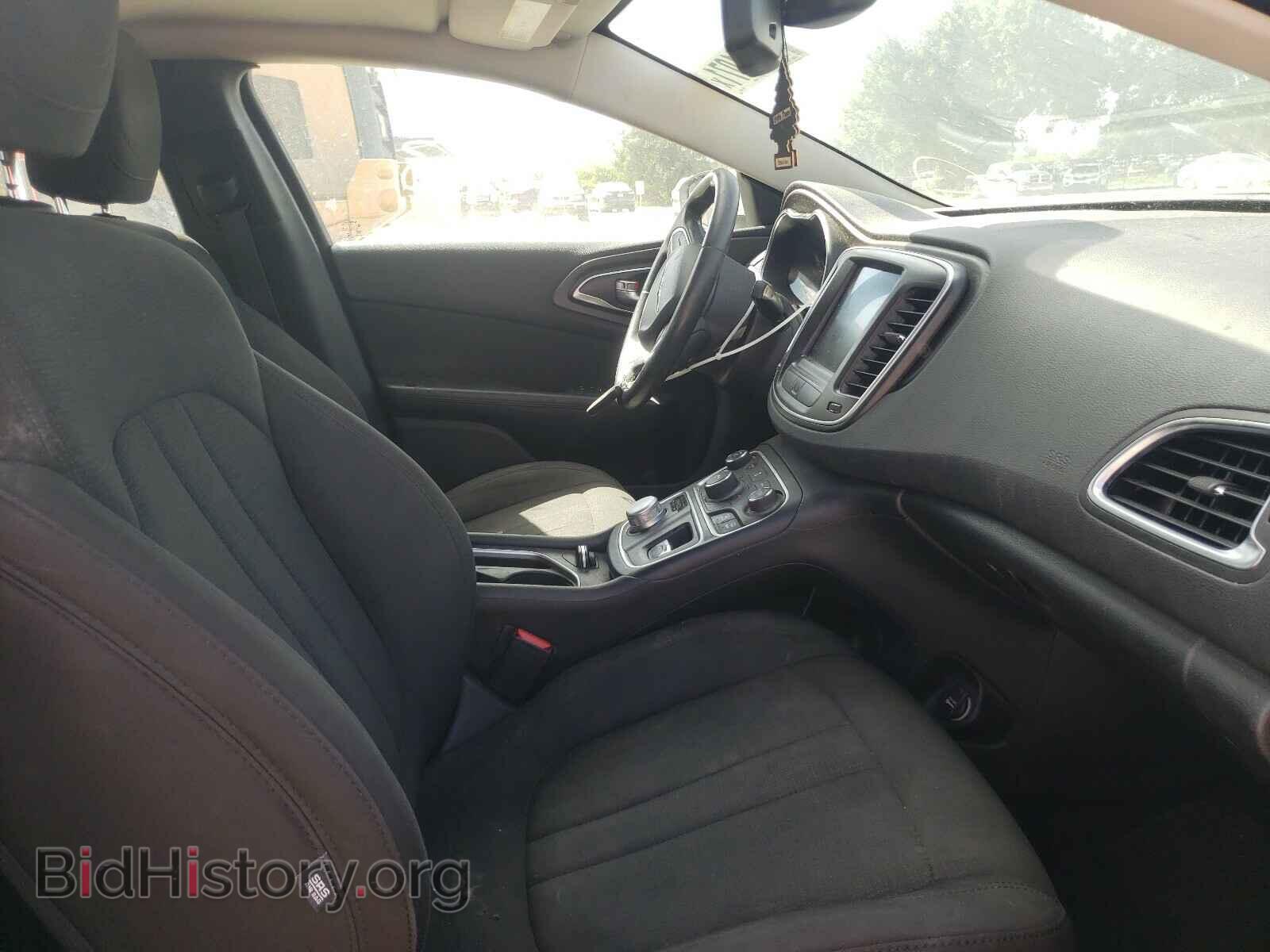 2016 CHRYSLER 200 - VIN: 1C3CCCAB5GN166134 - Фото 5