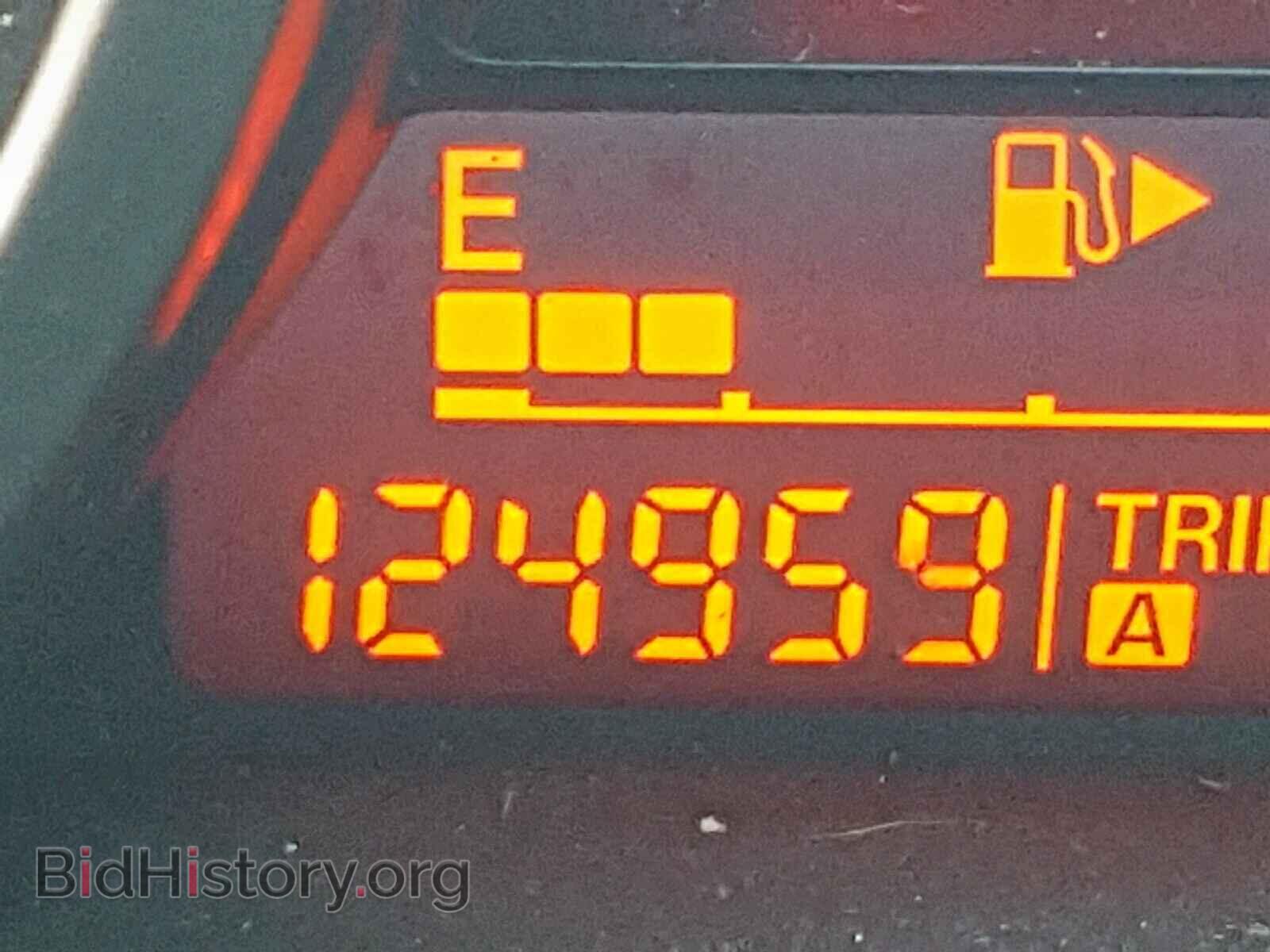 2011 MAZDA 3 - VIN: JM1BL1UG7B1372820 - Photo 8