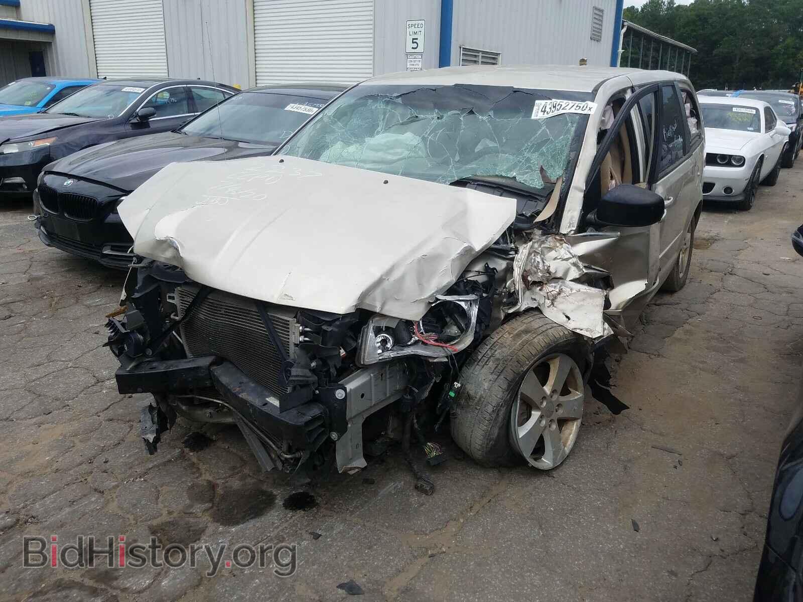 2013 DODGE CARAVAN - VIN: 2C4RDGBG0DR762237 - Фото 2