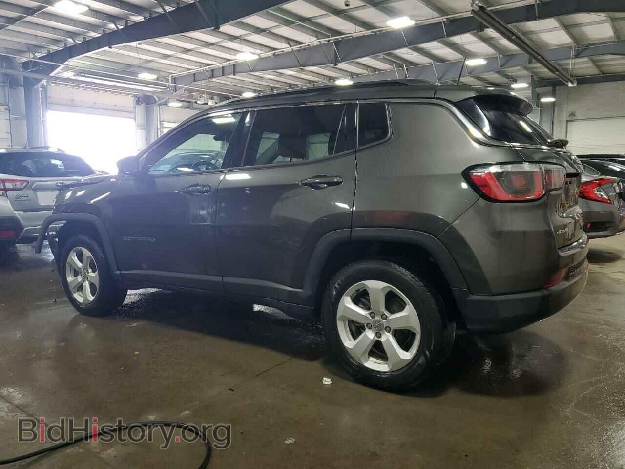 2018 JEEP COMPASS - VIN: 3C4NJDBB0JT392474 - Photo 2