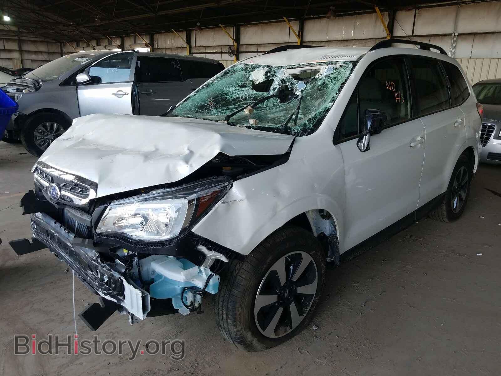 2017 SUBARU FORESTER - VIN: JF2SJABC0HH558710 - Фото 2