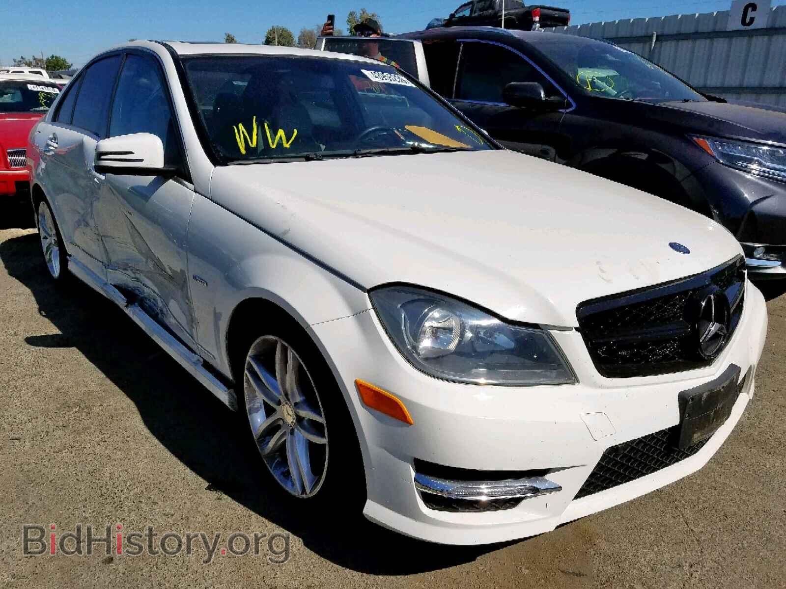 Photo WDDGF4HB6CR205192 - MERCEDES-BENZ C 250 2012