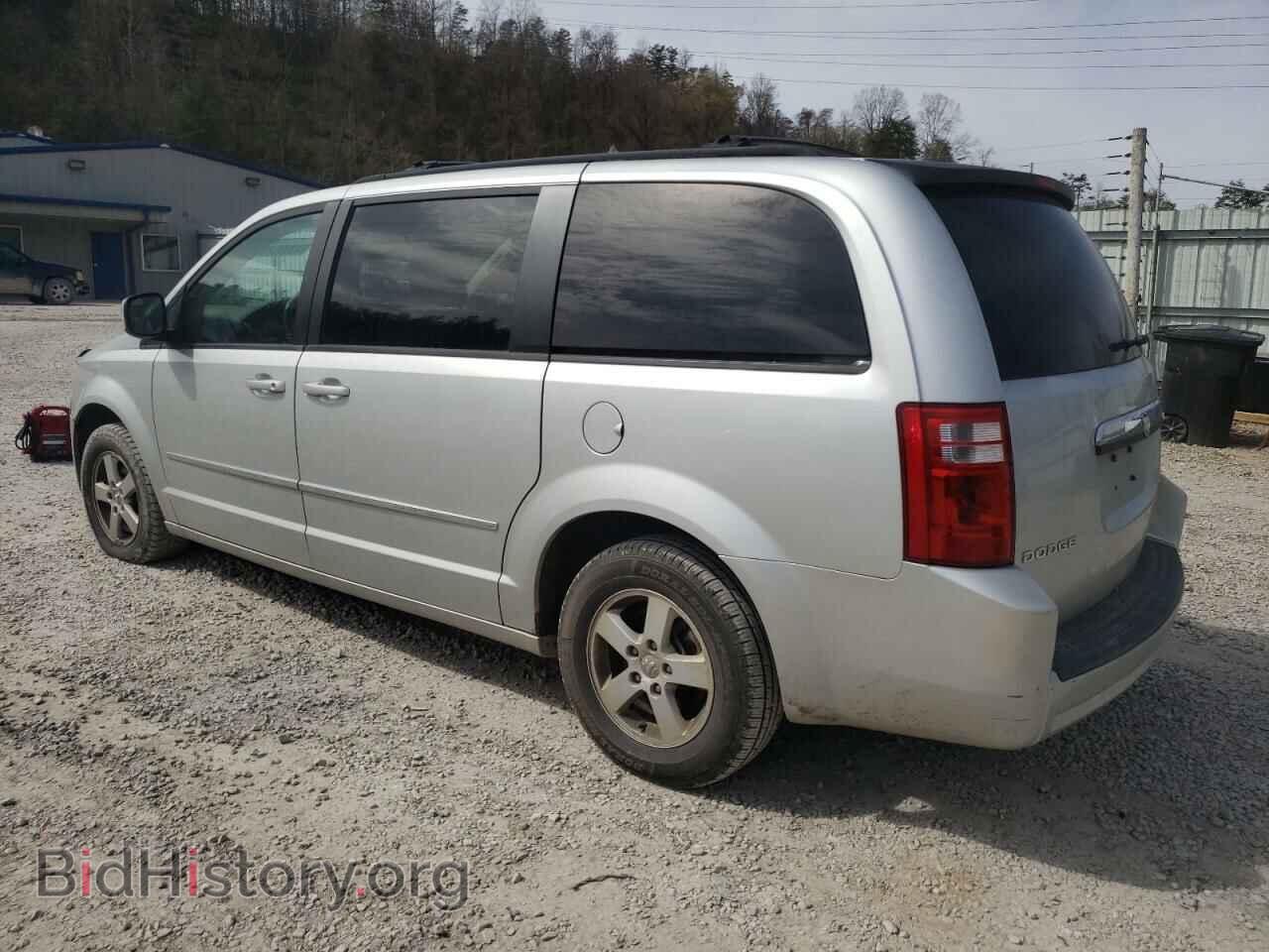 2010 DODGE CARAVAN - VIN: 2D4RN5D10AR181216 - Фото 2