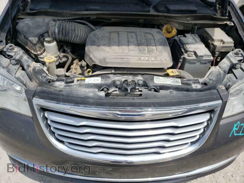2016 Chrysler MINIVAN (VIN 2C4RC1CGXGR304420) — photo 7 of 10