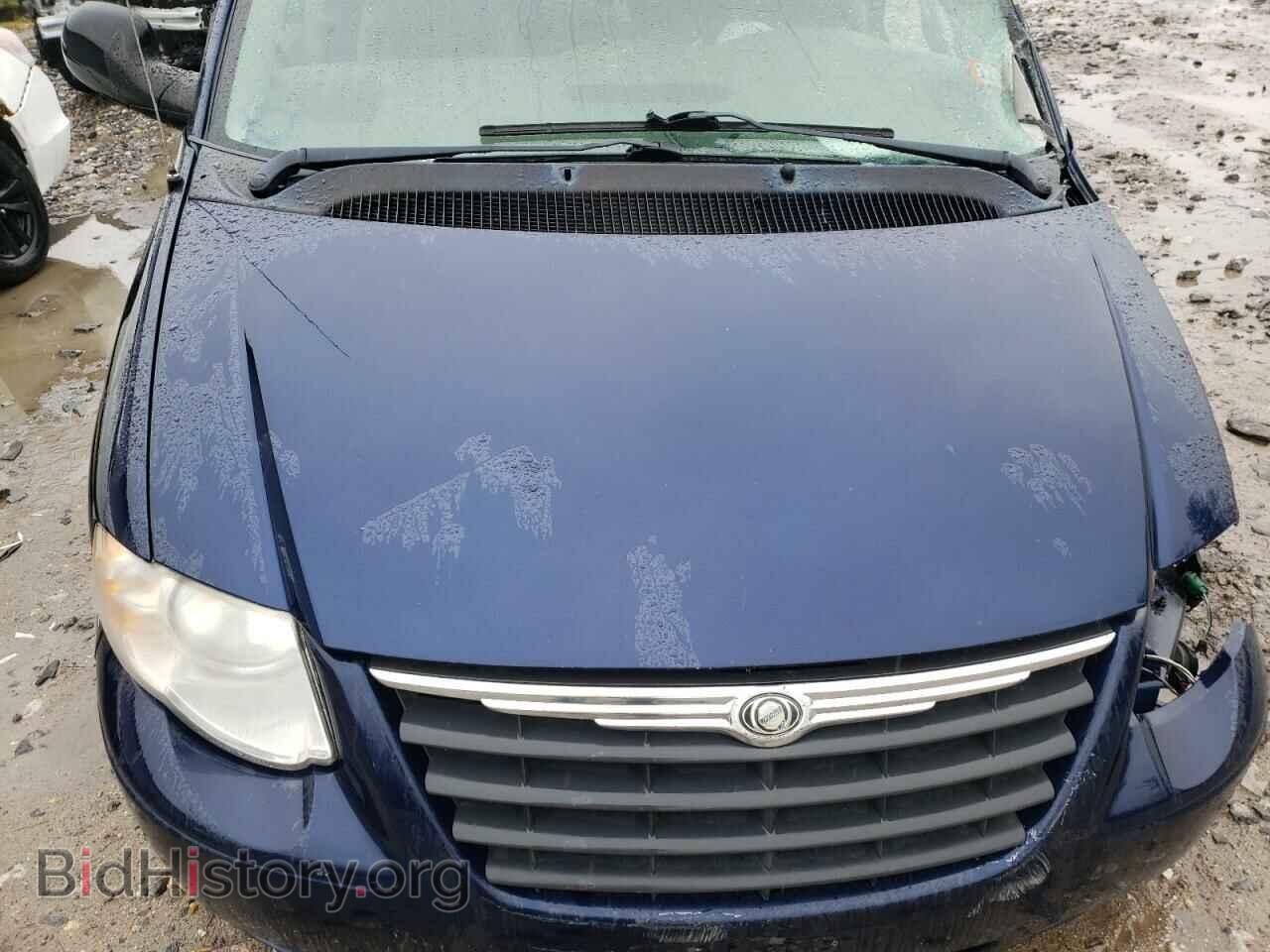 2006 CHRYSLER MINIVAN - VIN: 2A4GP44R56R847082 - Фото 7