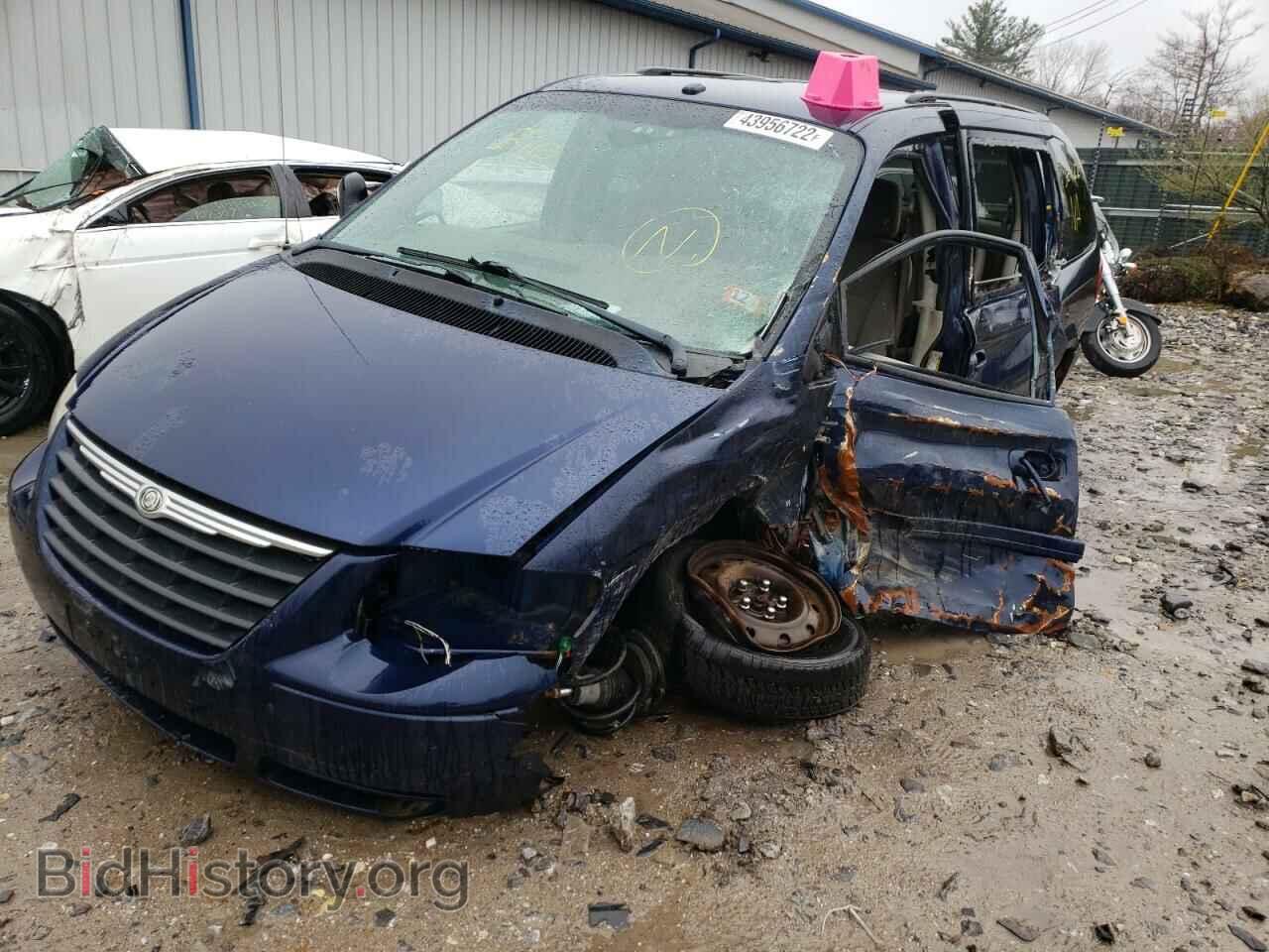 2006 CHRYSLER MINIVAN - VIN: 2A4GP44R56R847082 - Фото 9