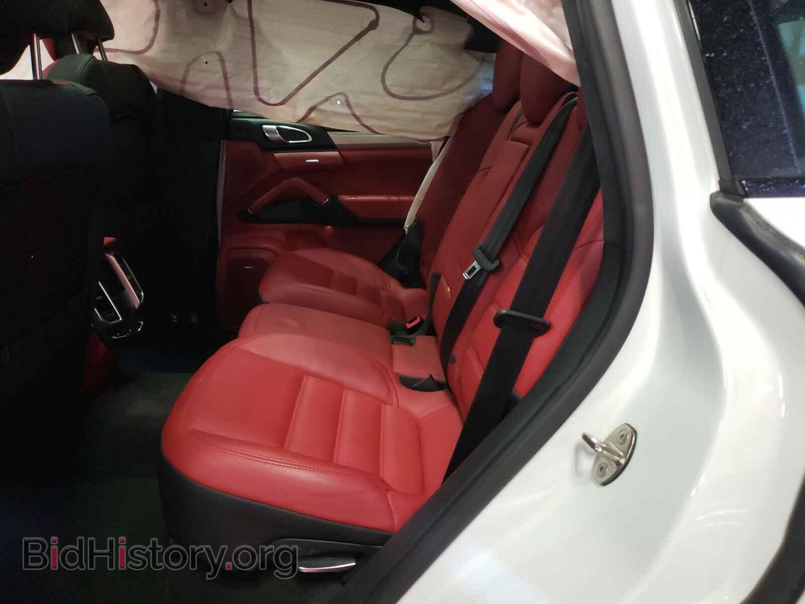 2016 PORSCHE CAYENNE - VIN: WP1AD2A26GLA76513 - Фото 6