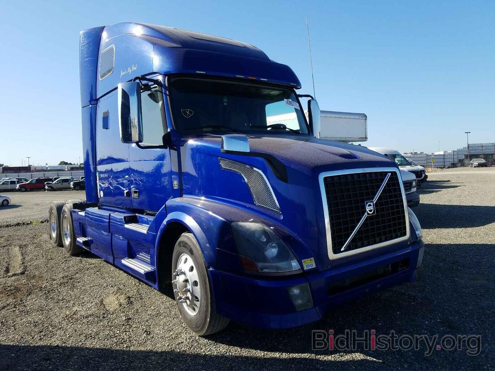 Photo 4V4NC9EJ1EN158042 - VOLVO VN 2014