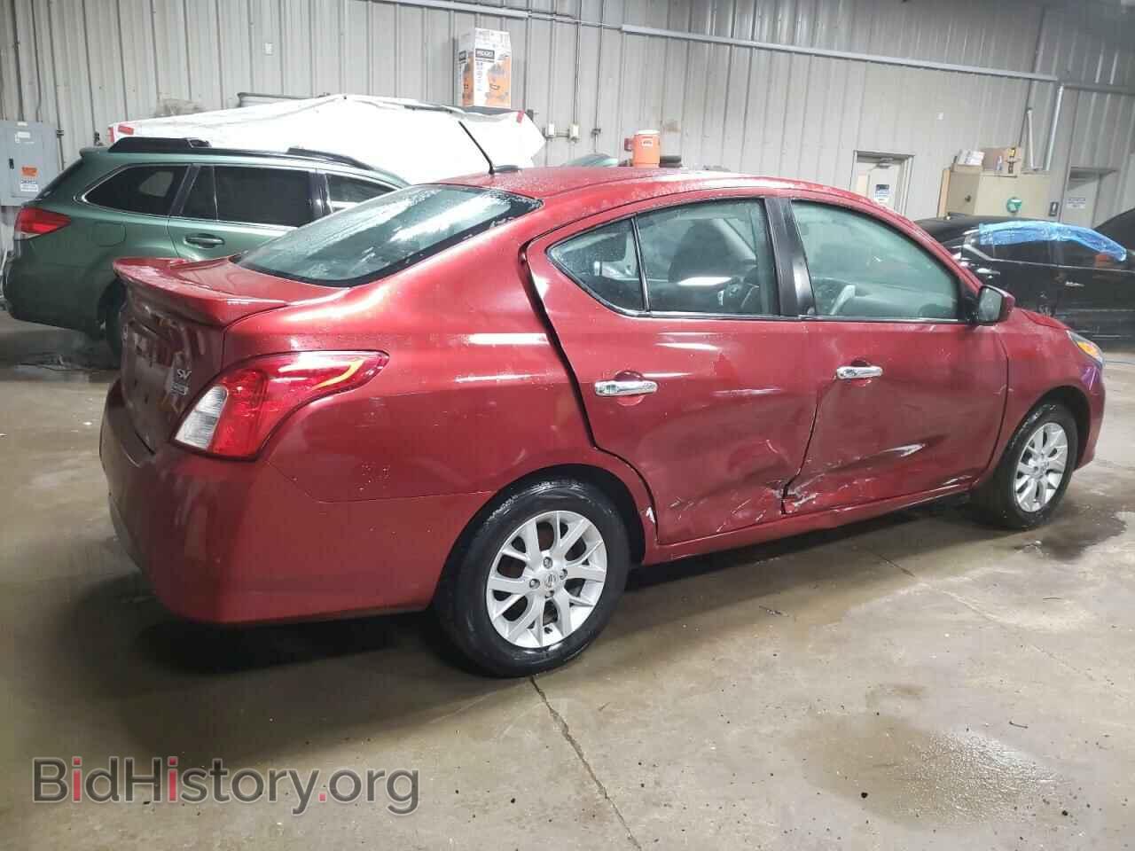 2018 NISSAN VERSA - VIN: 3N1CN7AP1JL852190 - Фото 3