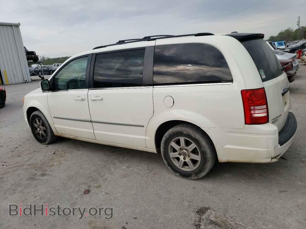 2010 CHRYSLER MINIVAN - VIN: 2A4RR5D1XAR285806 - Photo 2