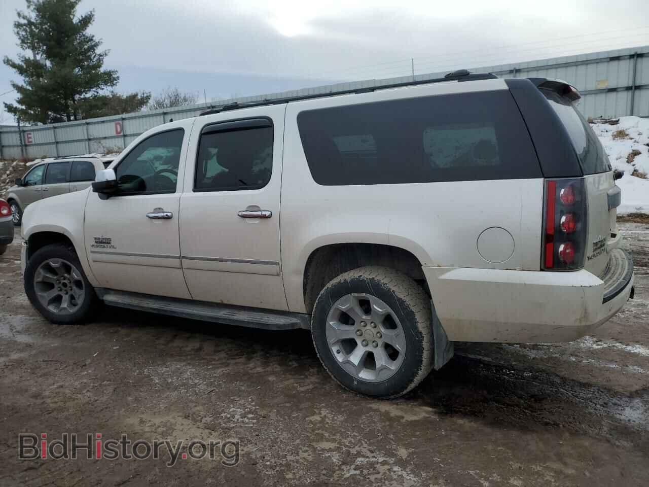 2011 GMC YUKON - VIN: 1GKS1KE06BR217663 - Фото 2