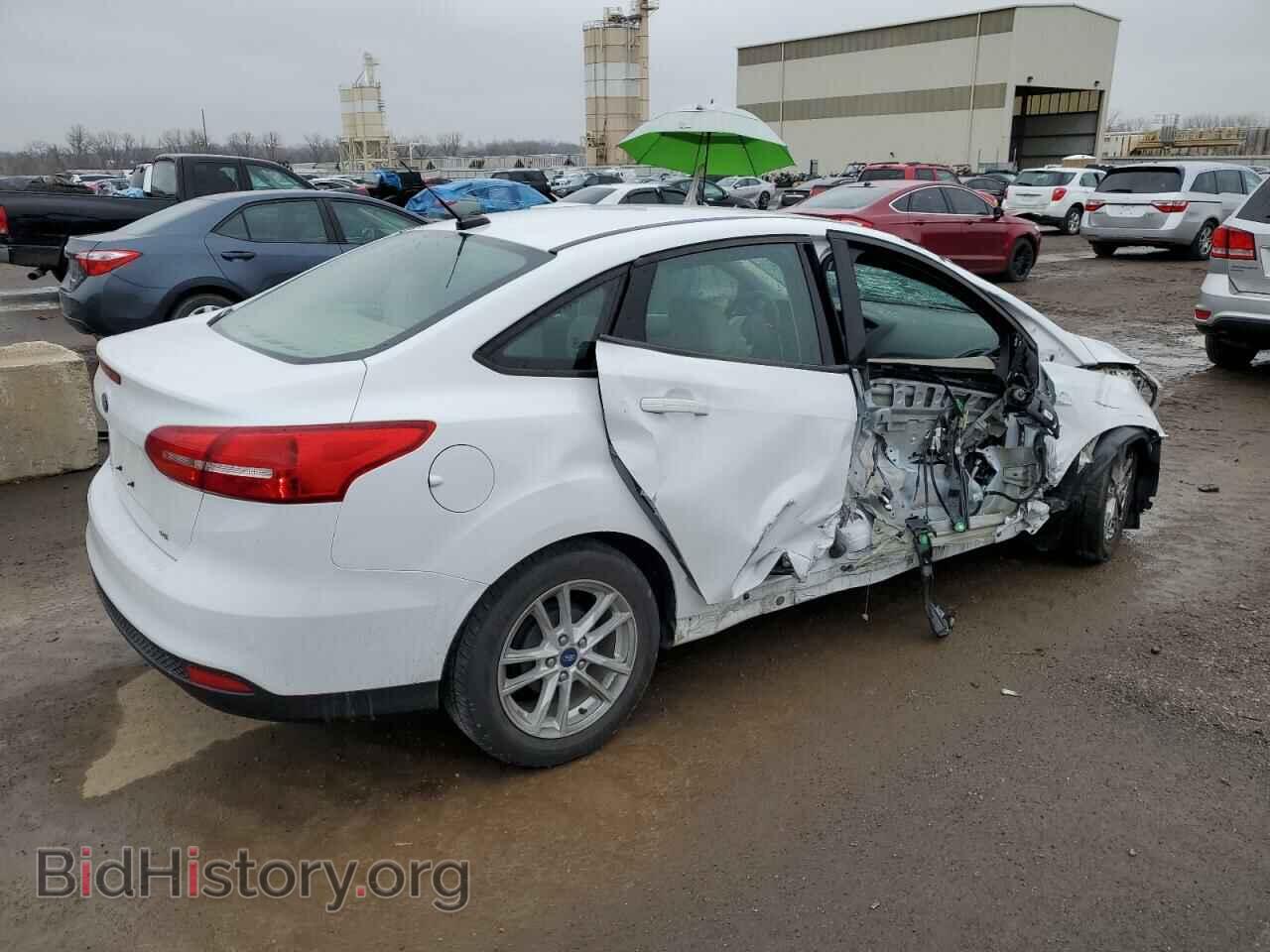 2018 FORD FOCUS - VIN: 1FADP3F25JL225124 - Фото 3