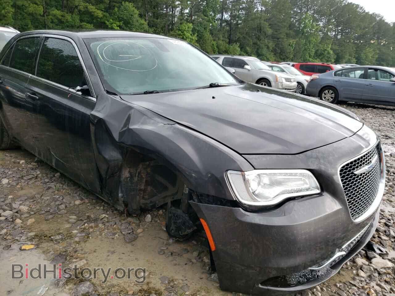 2018 CHRYSLER 300 - VIN: 2C3CCAAG5JH203747 - Фото 9