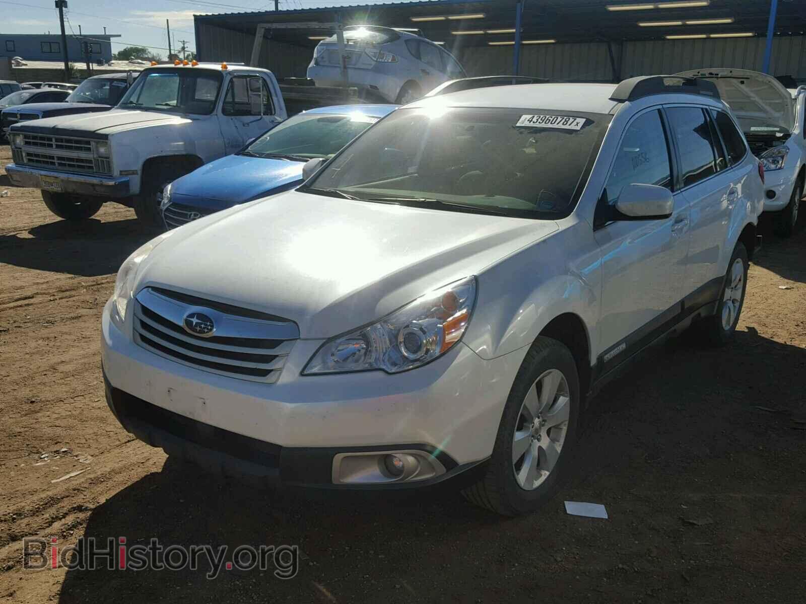 2012 SUBARU OUTBACK - VIN: 4S4BRCCC7C3293772 - Photo 2