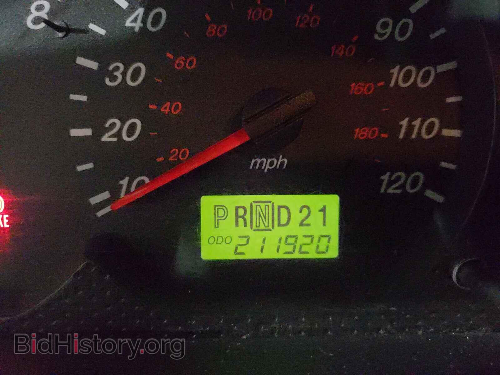 2002 MAZDA TRIBUTE - VIN: 4F2CU081X2KM65651 - Фото 8