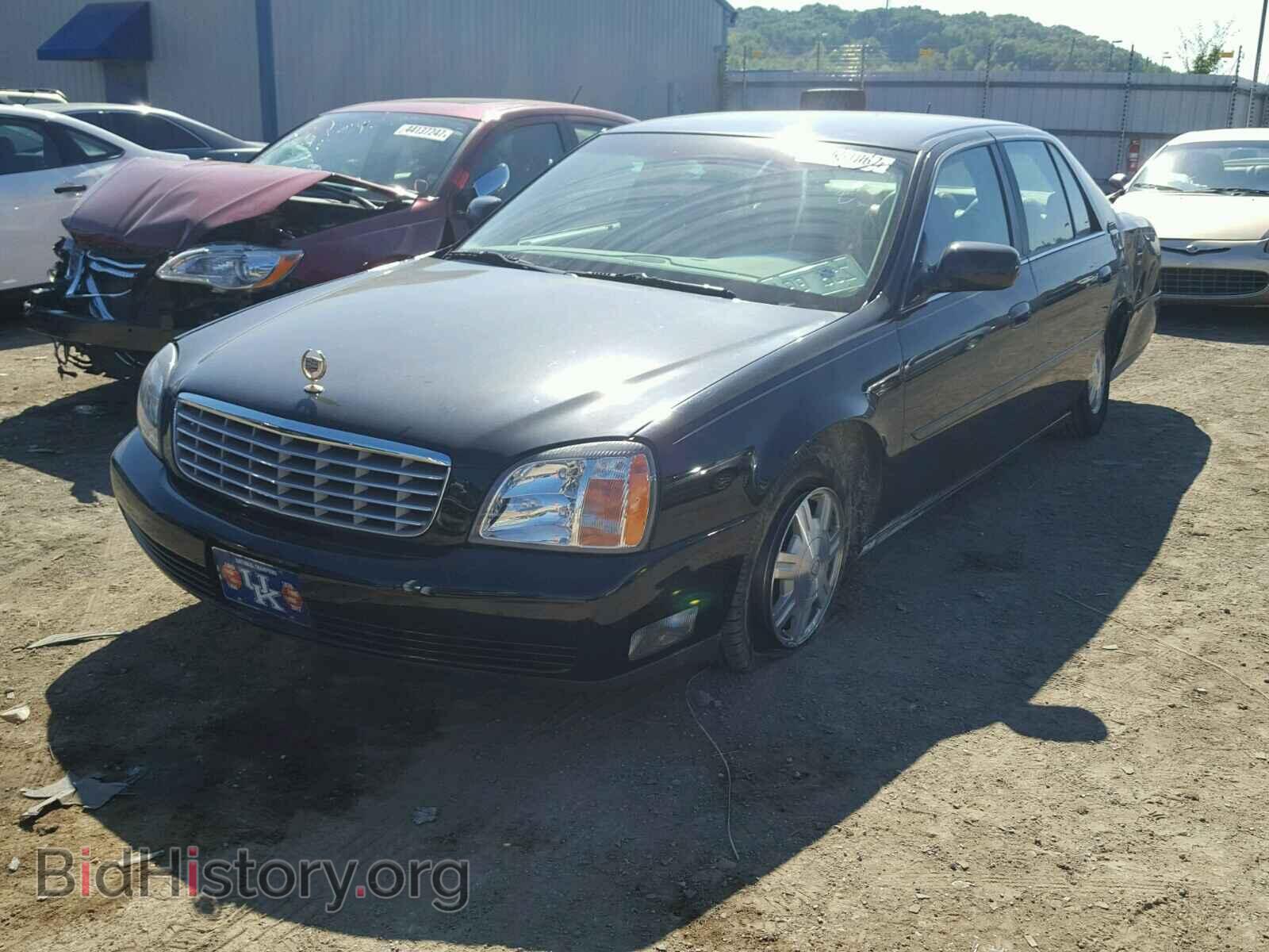 2005 CADILLAC DEVILLE - VIN: 1G6KD57Y15U250663 - Photo 2