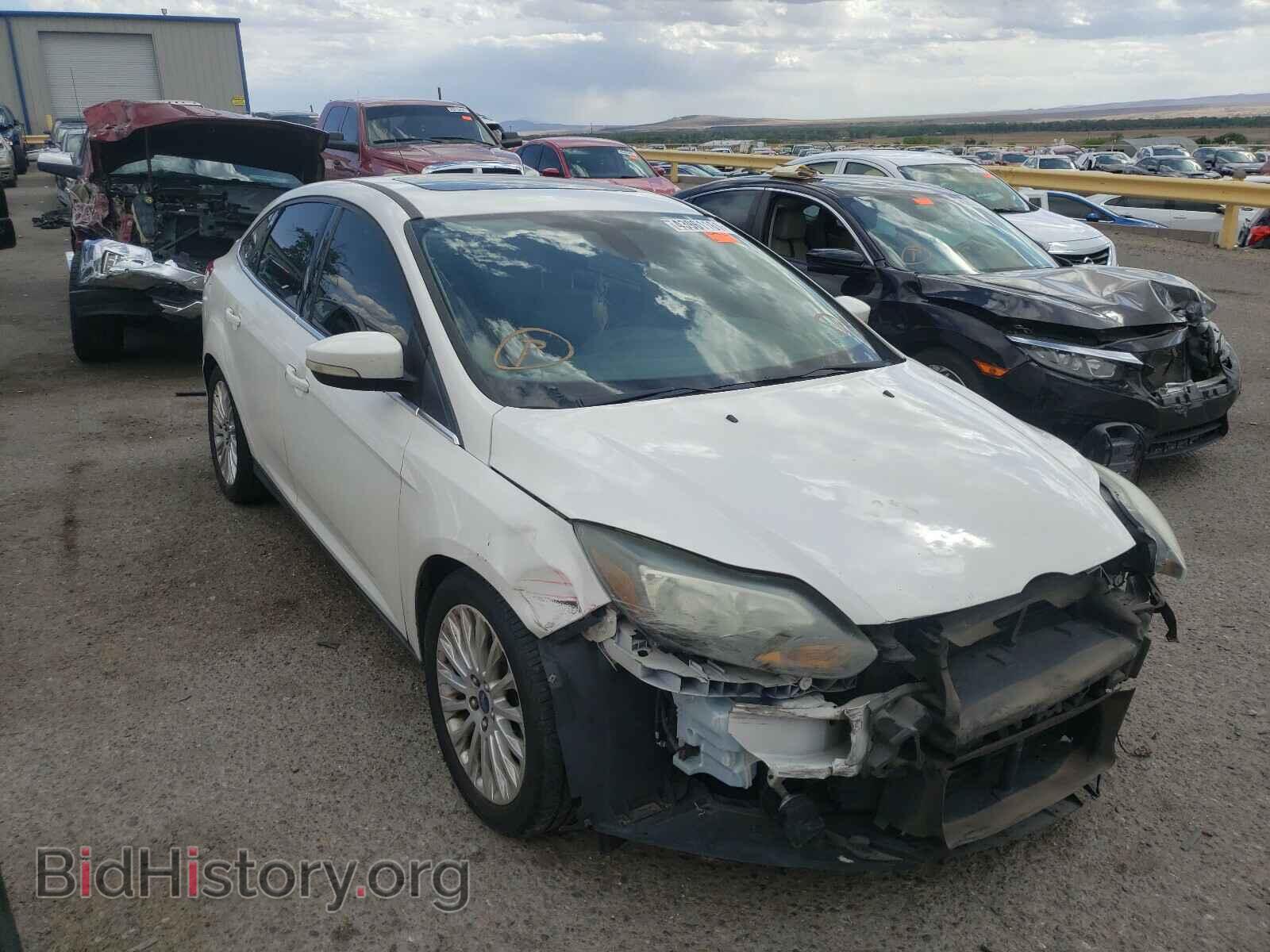 Photo 1FAHP3J24CL183511 - FORD FOCUS 2012