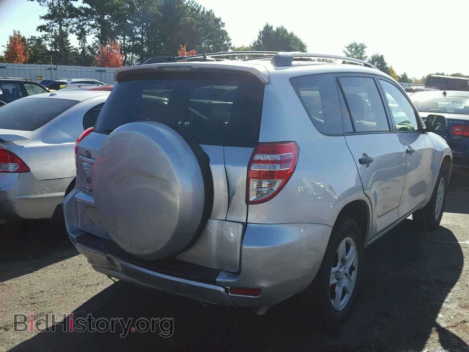 2011 TOYOTA RAV4 - VIN: 2T3ZF4DV4BW068450 - Фото 4