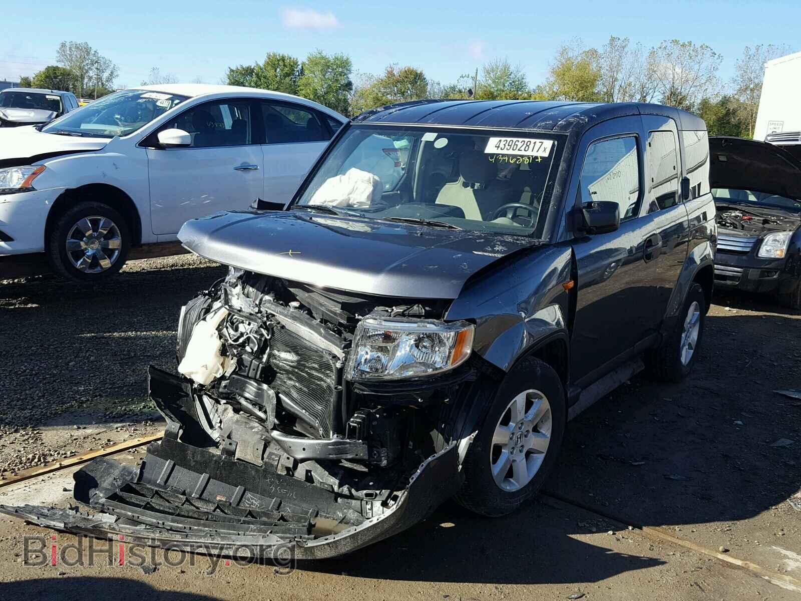 2011 HONDA ELEMENT - VIN: 5J6YH1H73BL003876 - Фото 2