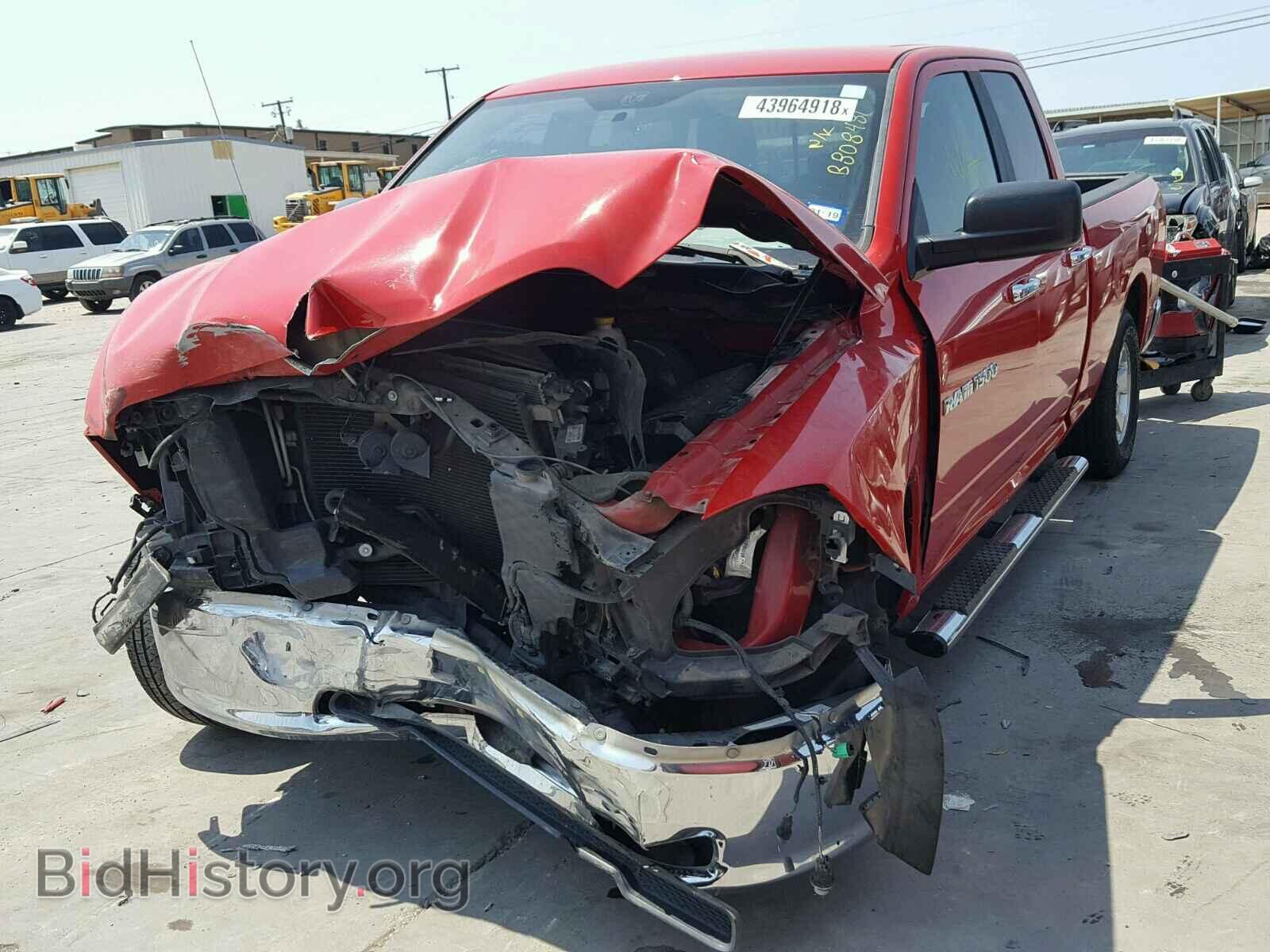 2011 DODGE RAM 1500 - VIN: 1D7RB1GP1BS520005 - Фото 2