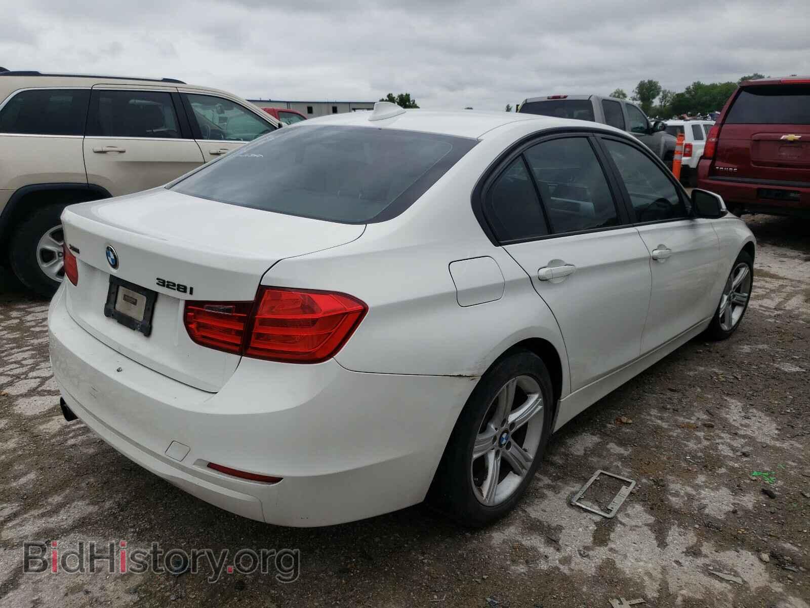 2013 BMW 3 SERIES - VIN: WBA3B3C54DF536238 - Photo 4