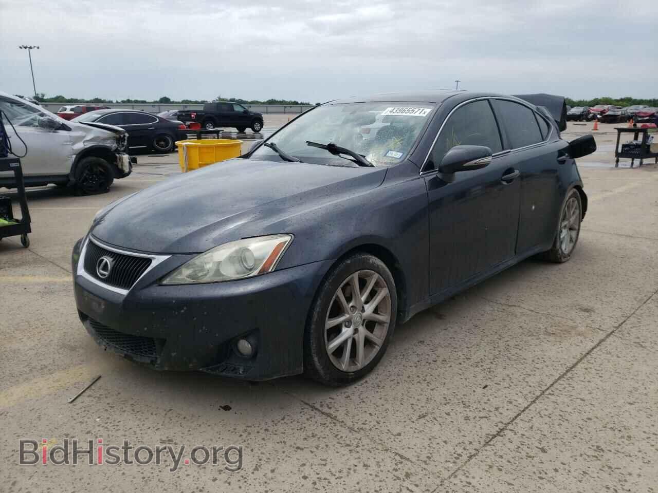 2011 LEXUS IS - VIN: JTHBF5C25B5135013 - Фото 2