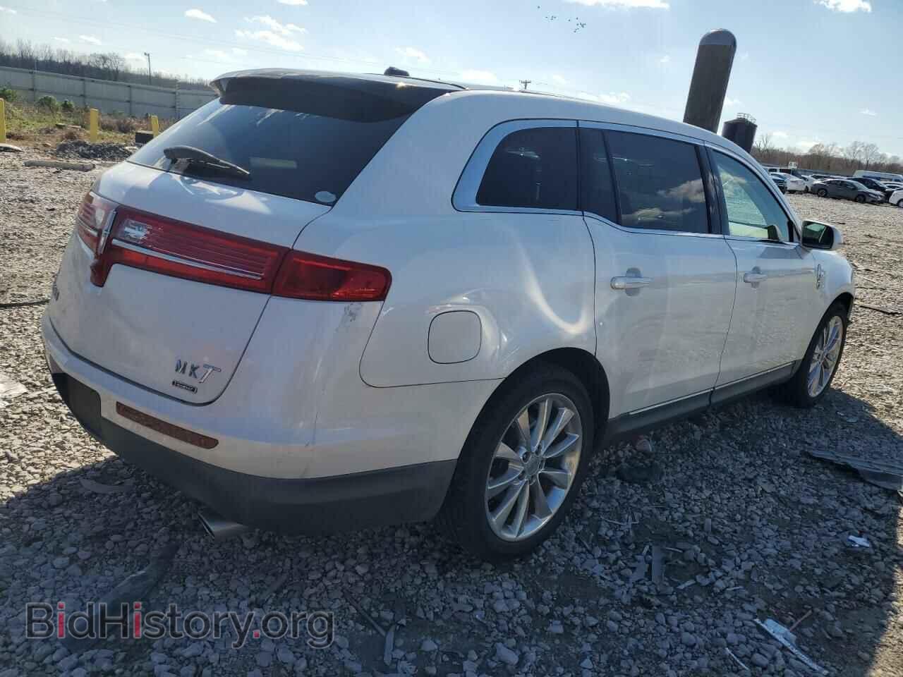 2010 LINCOLN MKT - VIN: 2LMHJ5AT3ABJ14502 - Photo 3