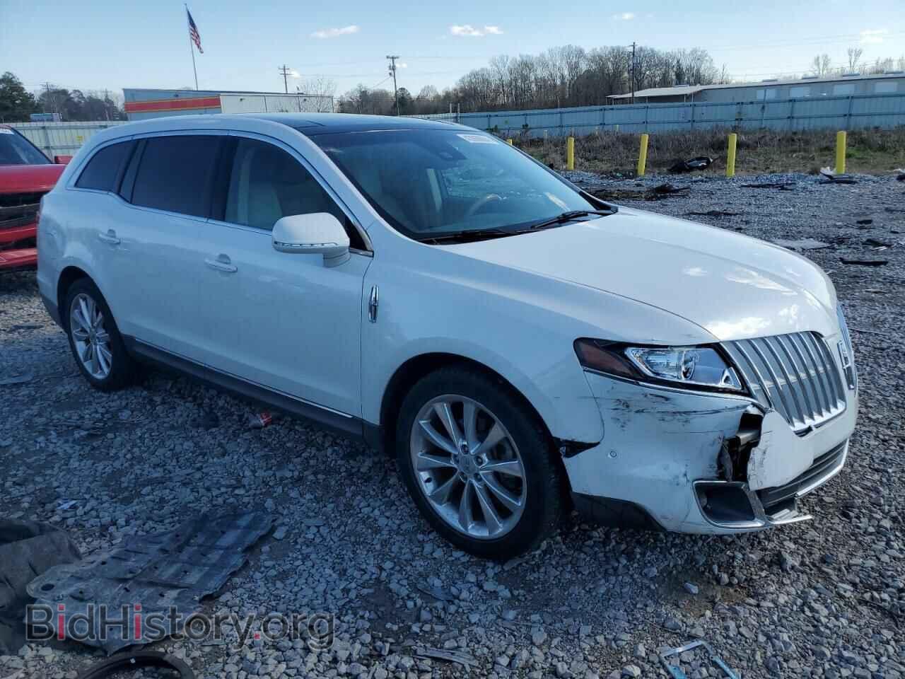 2010 LINCOLN MKT - VIN: 2LMHJ5AT3ABJ14502 - Photo 4
