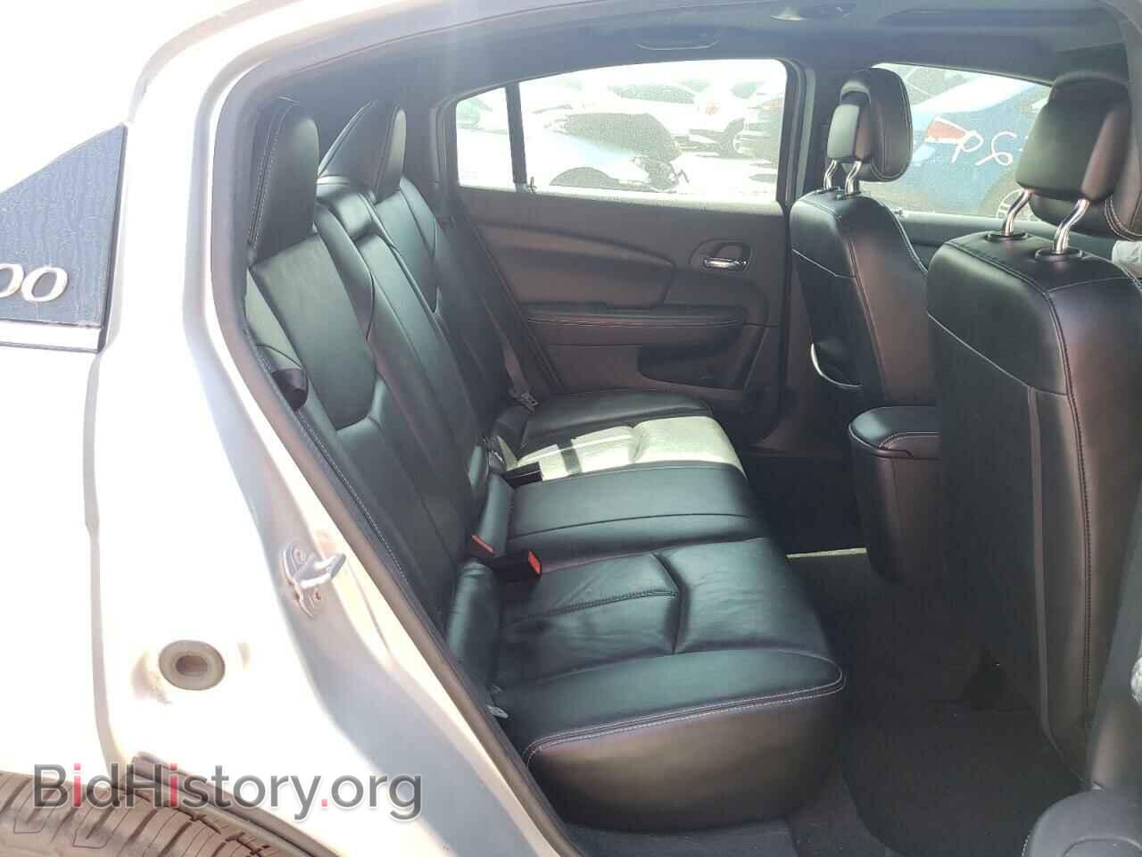 2012 CHRYSLER 200 - VIN: 1C3CCBCG2CN242213 - Фото 6