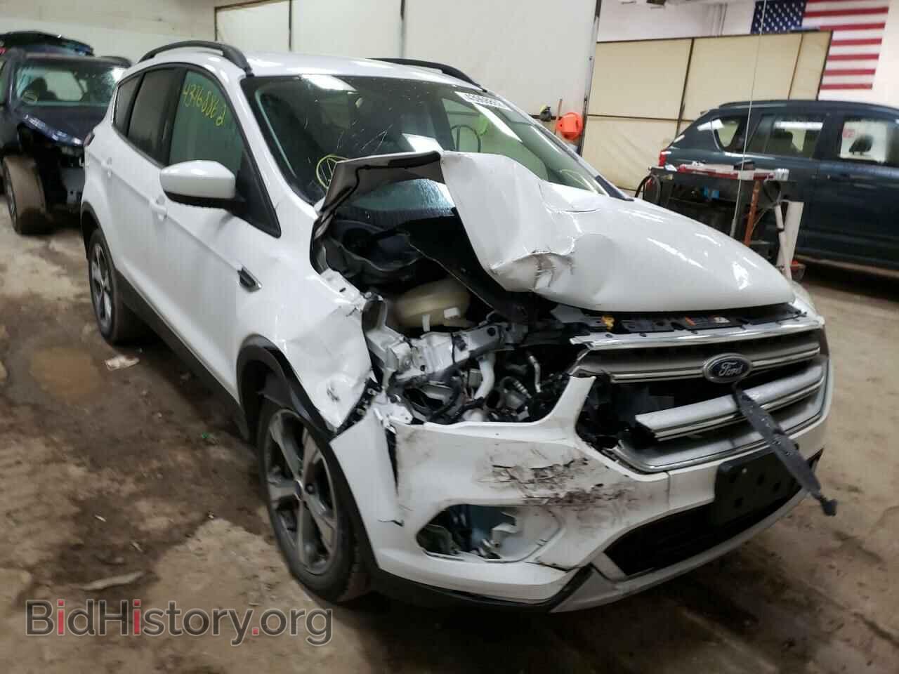 Фотография 1FMCU9GD8HUD30368 - FORD ESCAPE 2017