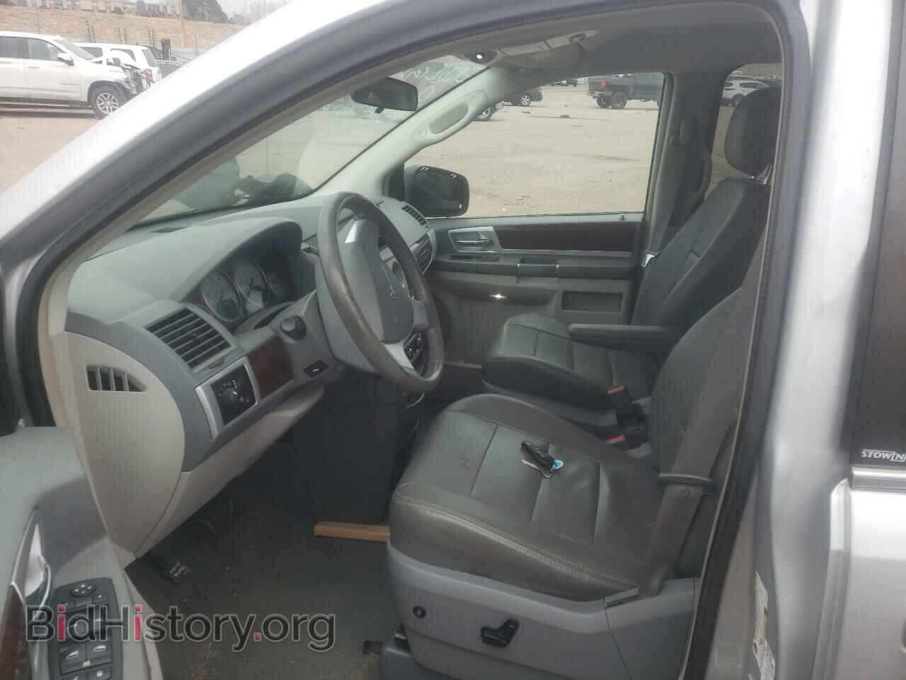 2010 CHRYSLER MINIVAN - VIN: 2A4RR5D15AR420965 - Фото 7