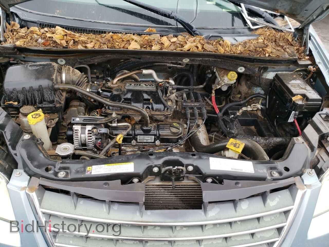 2008 CHRYSLER MINIVAN - VIN: 2A8HR54P88R828675 - Фото 7