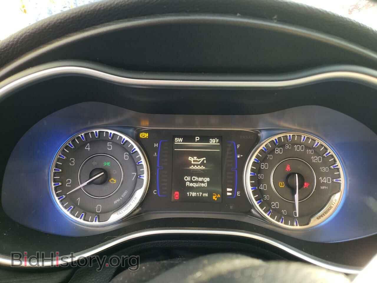 2015 CHRYSLER 200 - VIN: 1C3CCCAB7FN742787 - Фото 9