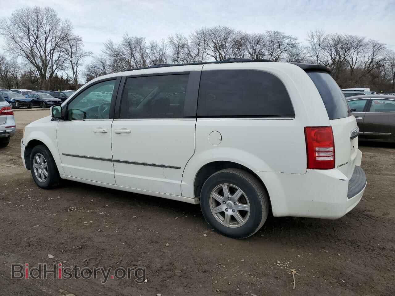 2010 CHRYSLER MINIVAN - VIN: 2A4RR5D18AR309861 - Фото 2