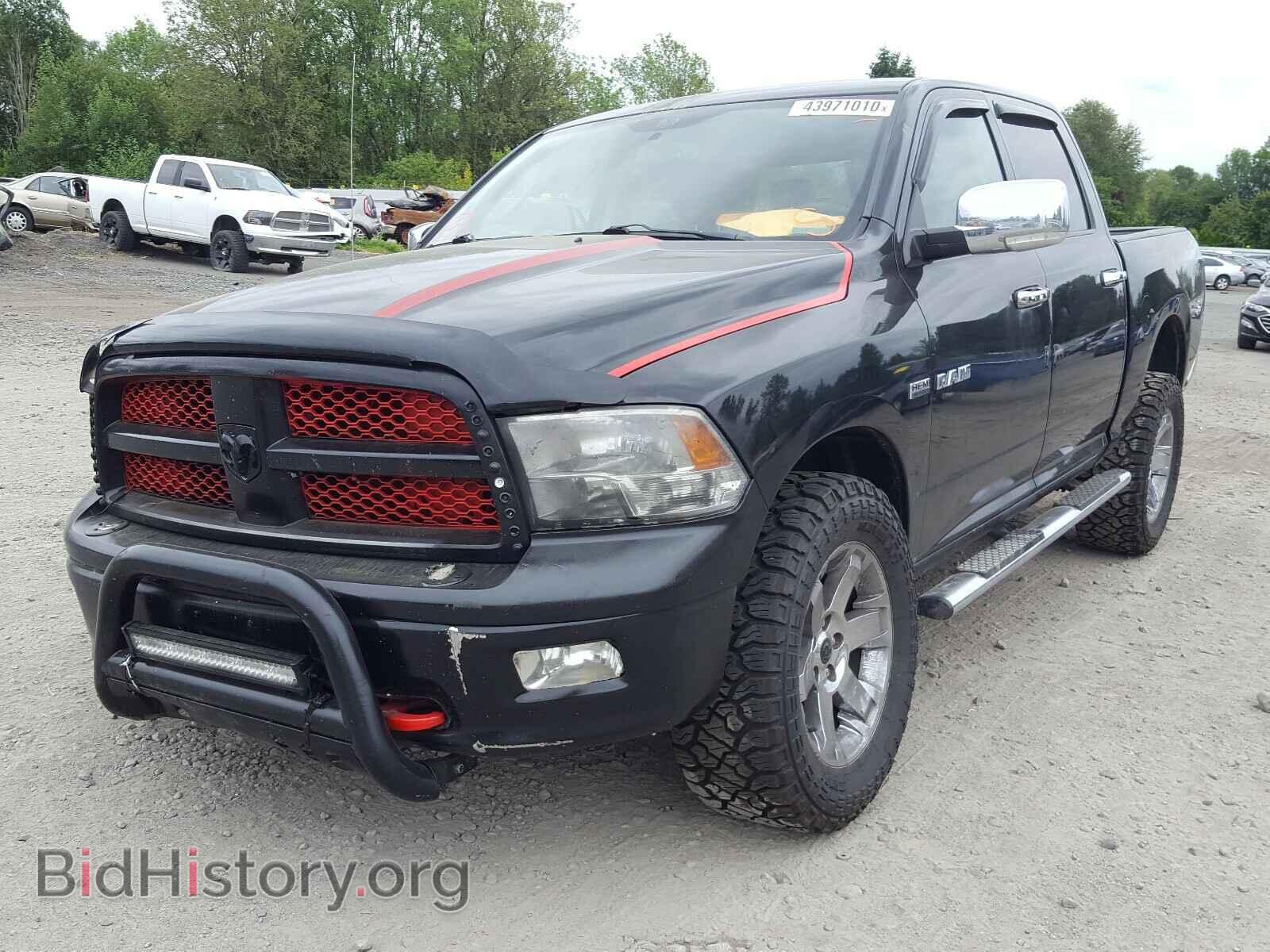 2010 DODGE RAM 1500 - VIN: 1D7RV1CT3AS242670 - Фото 2