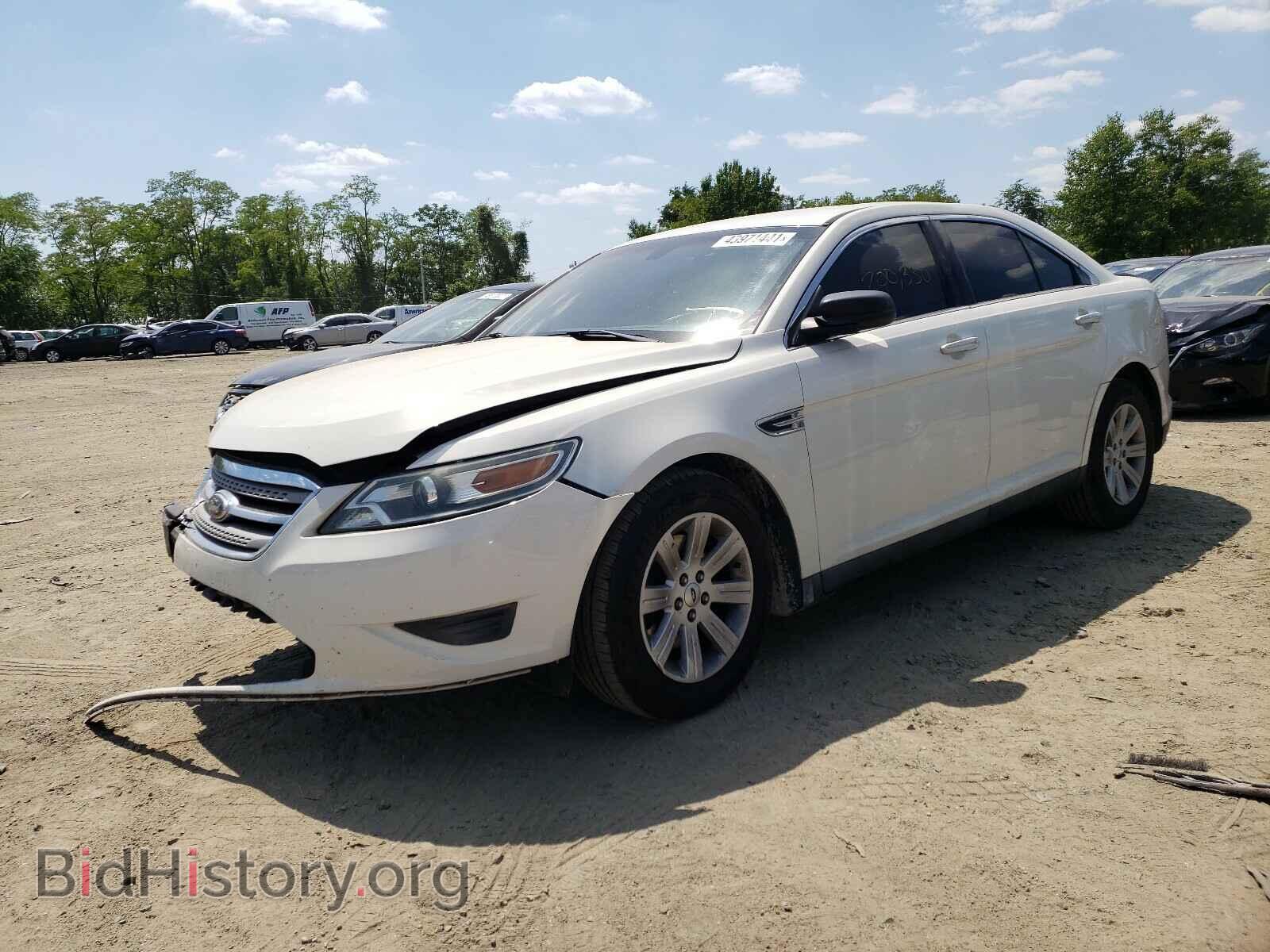 2011 FORD TAURUS - VIN: 1FAHP2DW2BG126921 - Фото 2