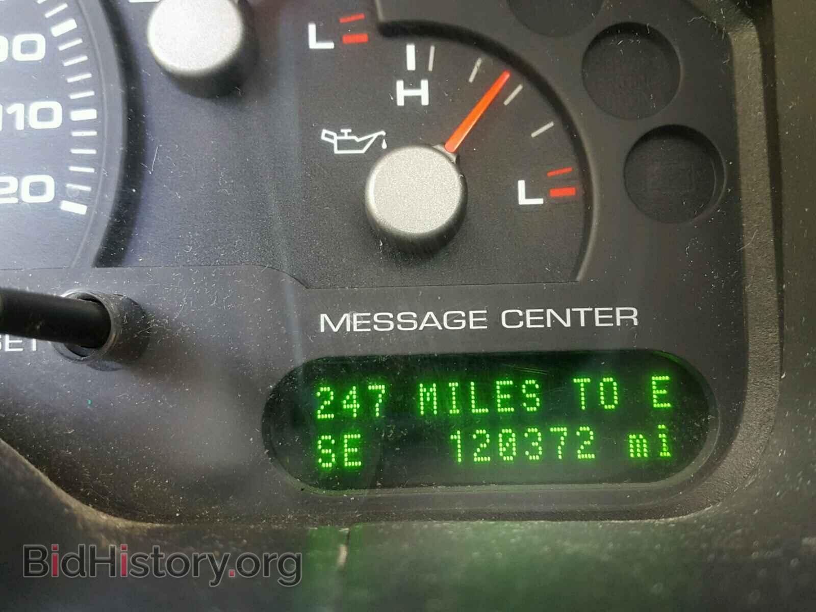 2005 FORD EXPLORER - VIN: 1FMZU73E85UA26207 - Photo 8