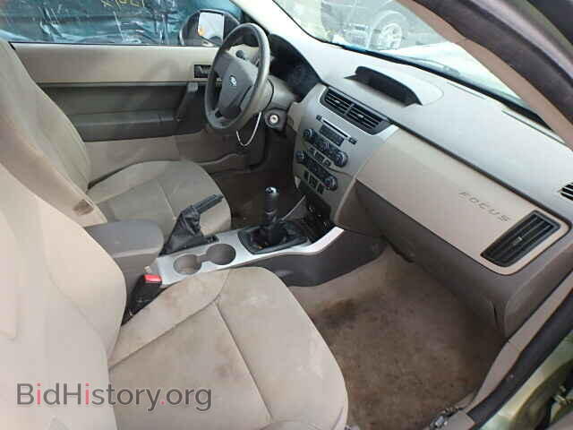 2008 FORD FOCUS - VIN: 1FAHP32N28W210672 - Фото 5