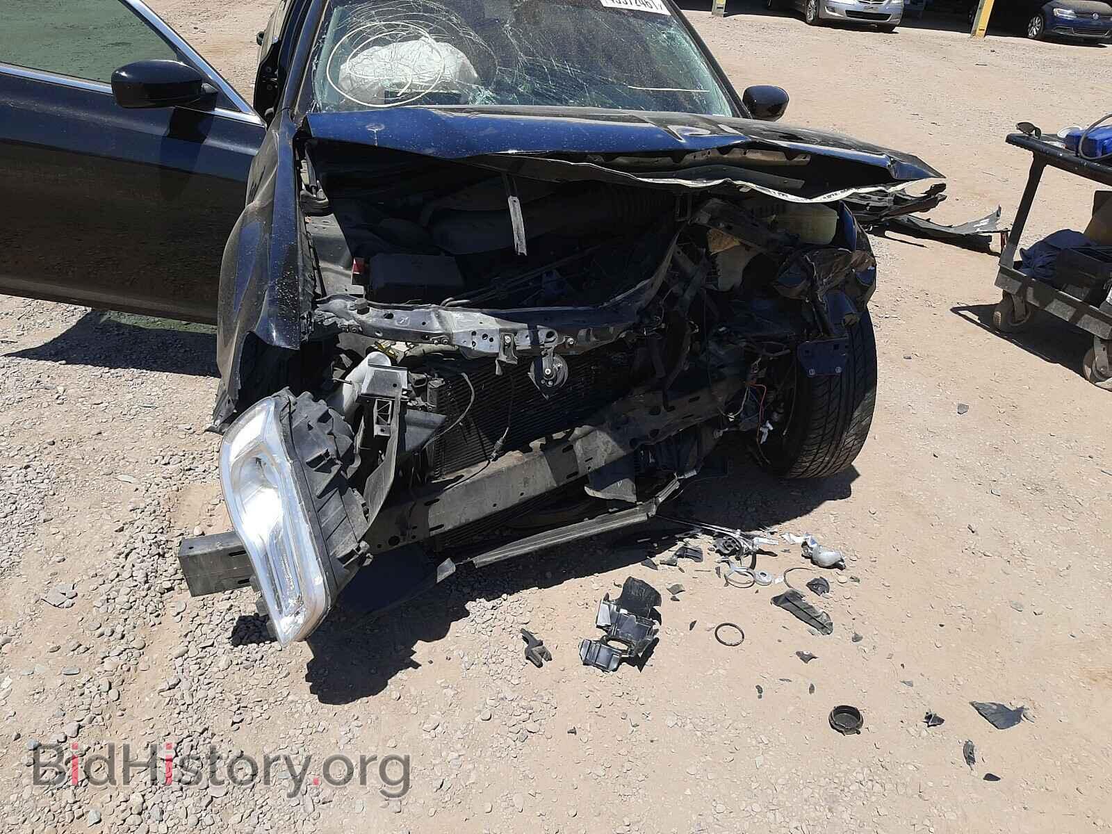 2016 CHRYSLER 300 - VIN: 2C3CCAAG7GH274120 - Фото 9