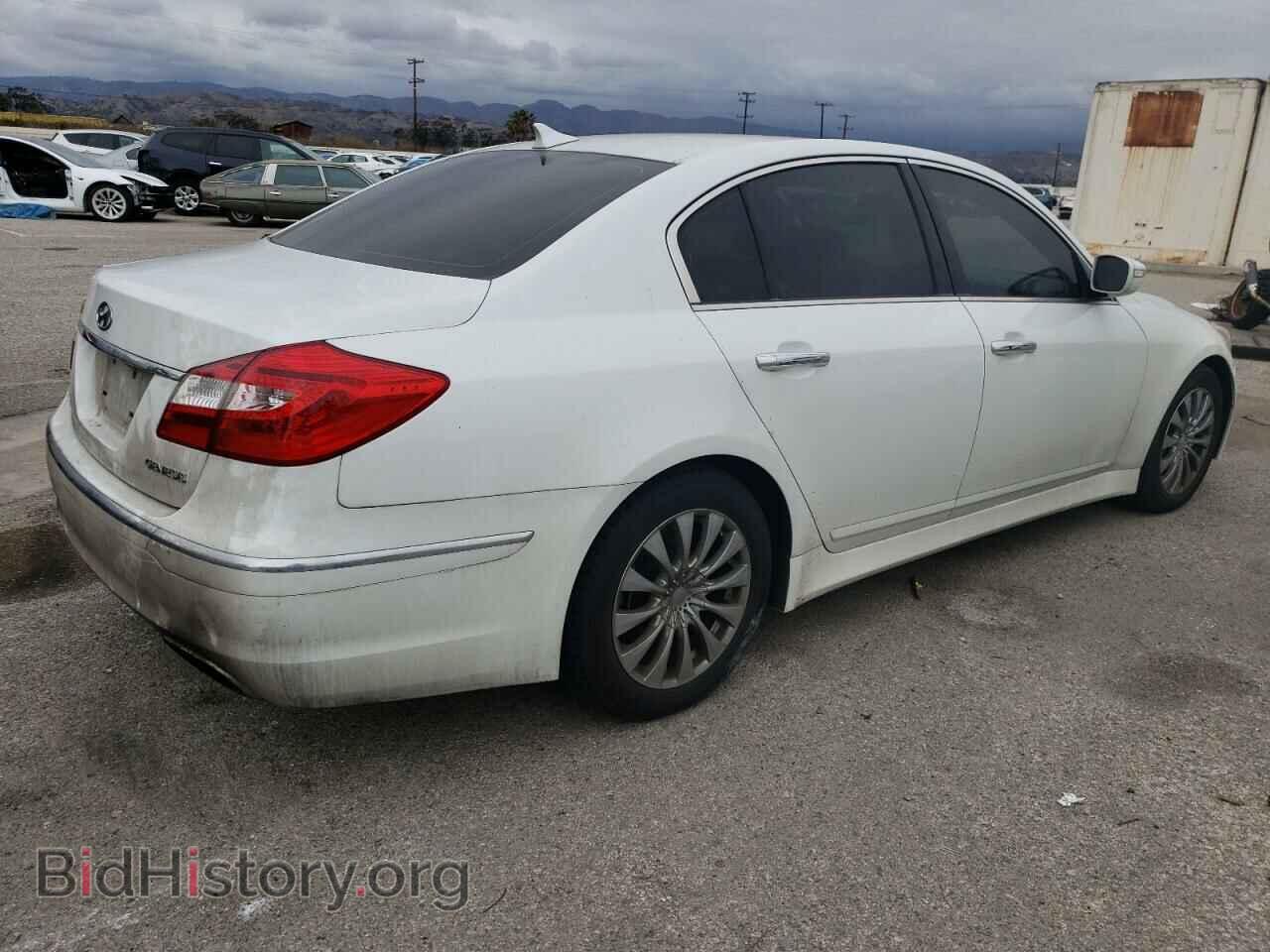 2013 HYUNDAI GENESIS - VIN: KMHGC4DD0DU232389 - Фото 3