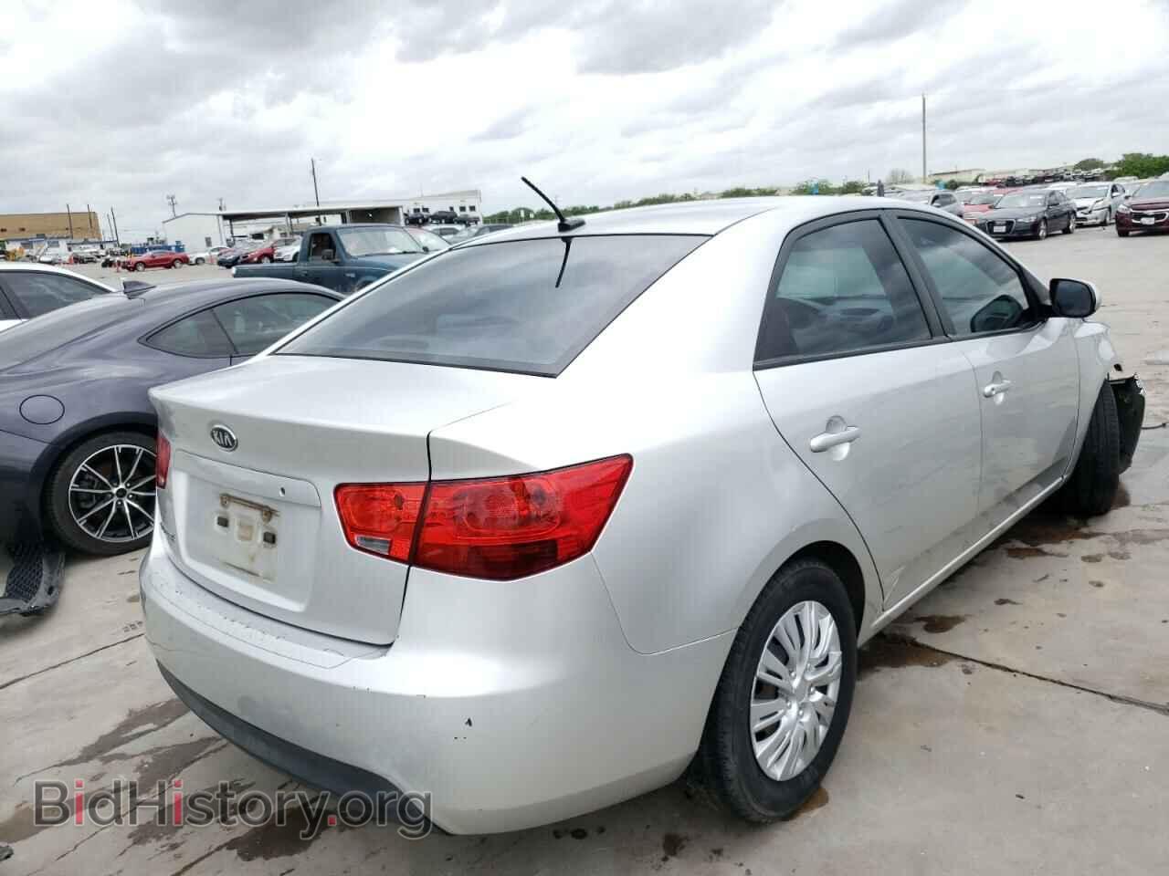 2013 KIA FORTE - VIN: KNAFT4A28D5723089 - Фото 4