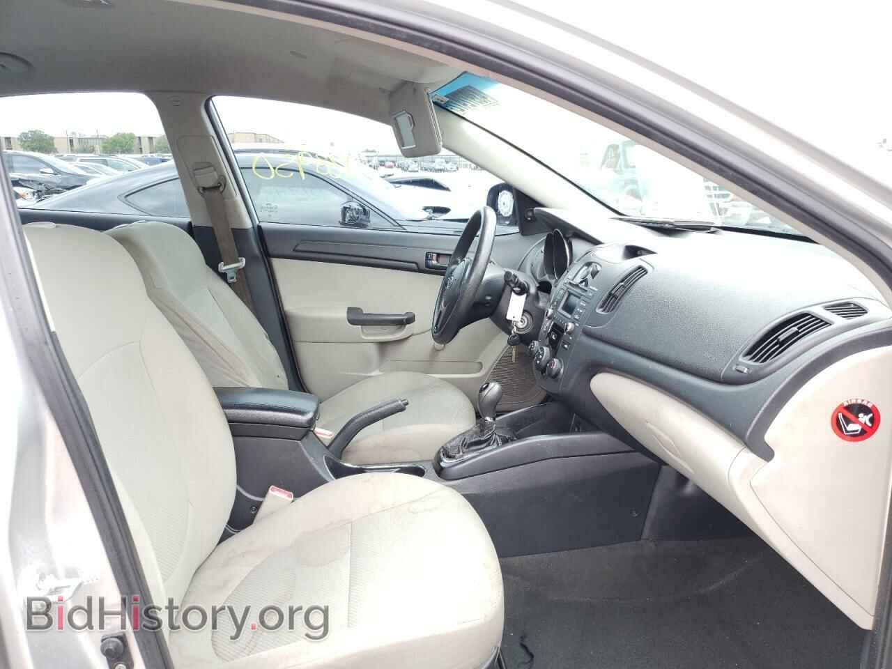 2013 KIA FORTE - VIN: KNAFT4A28D5723089 - Фото 5