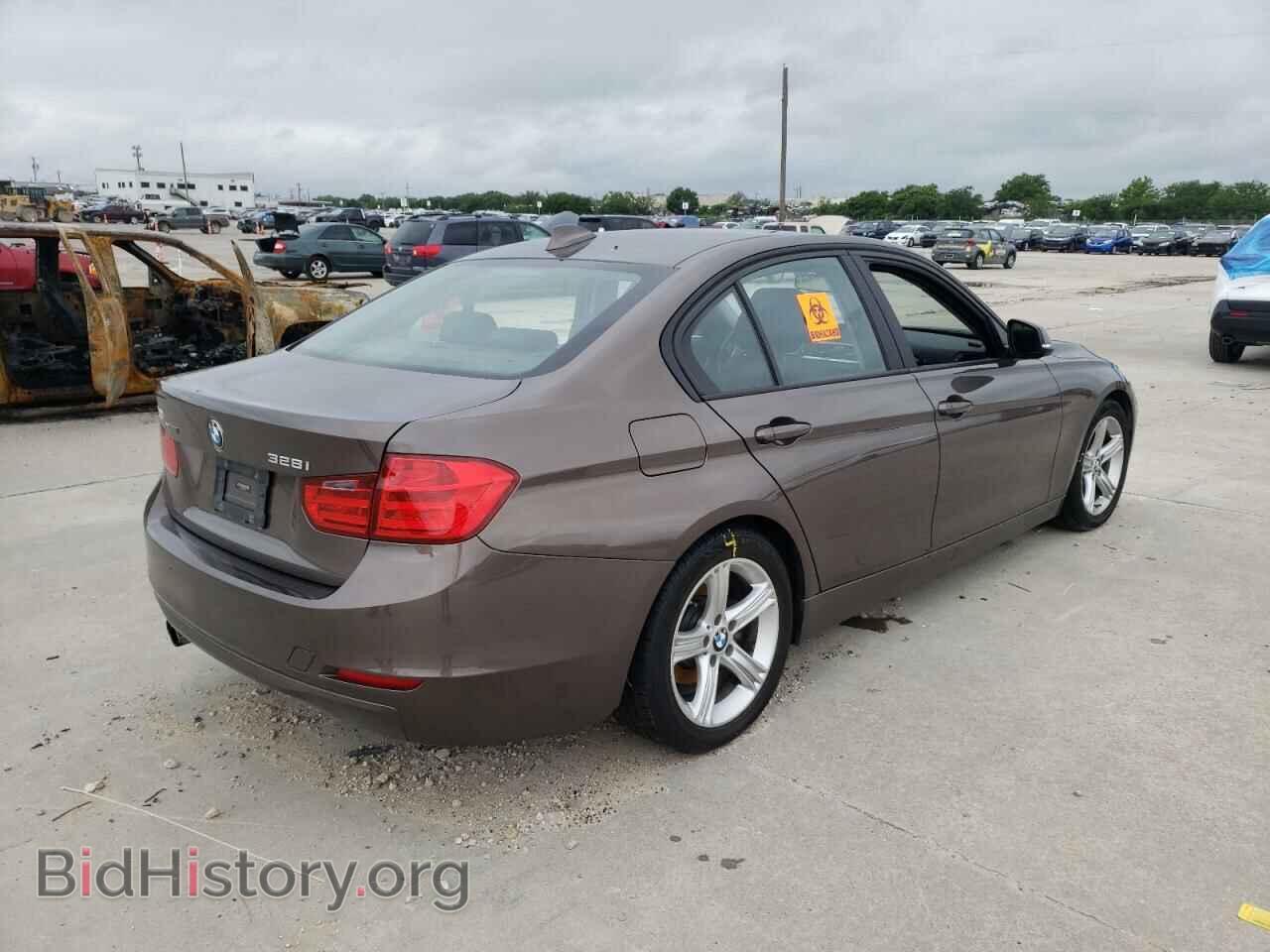2014 BMW 3 SERIES - VIN: WBA3B3C5XEJ979413 - Фото 4