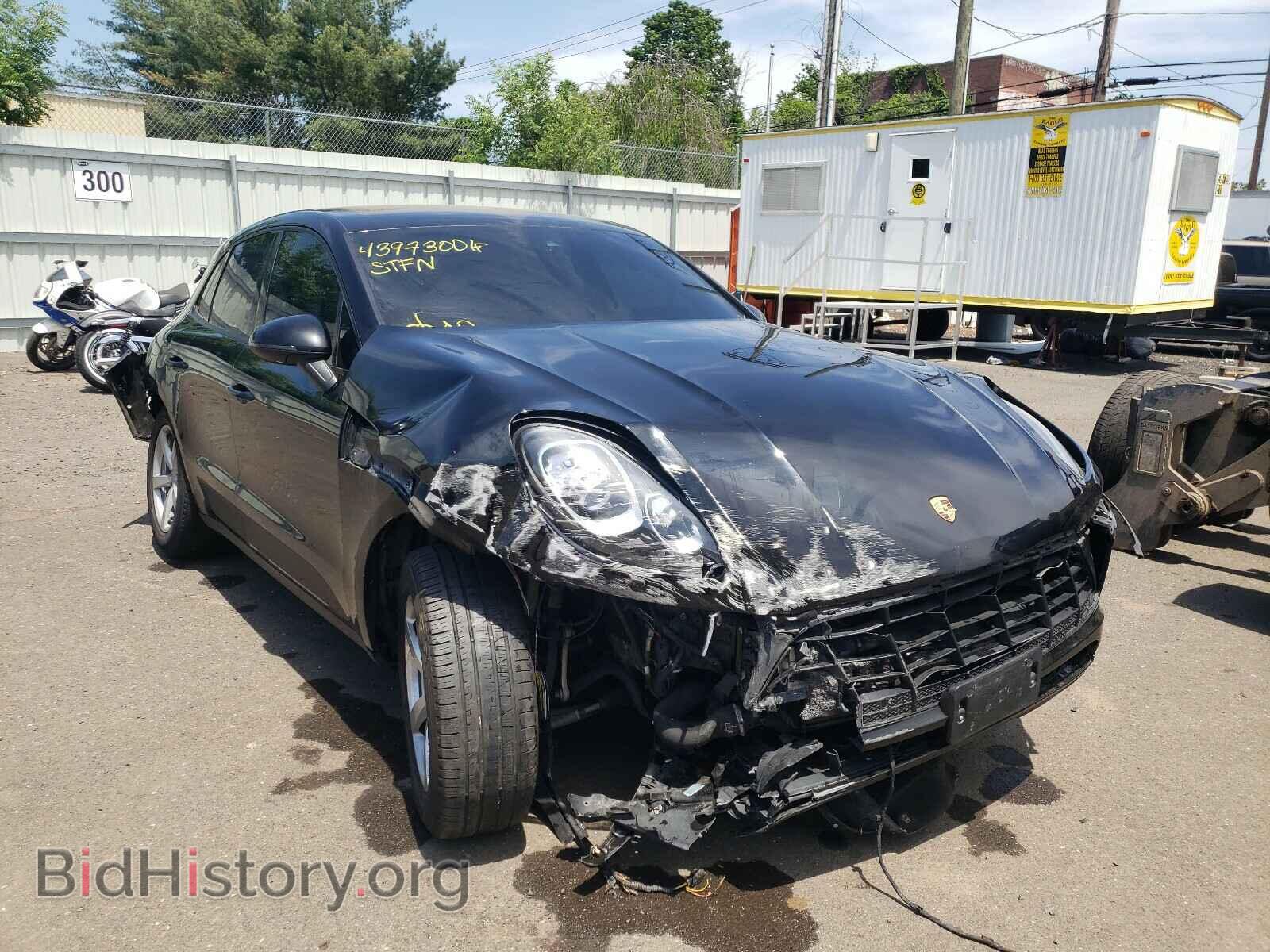 Фотография WP1AA2A56HLB01107 - PORSCHE MACAN 2017