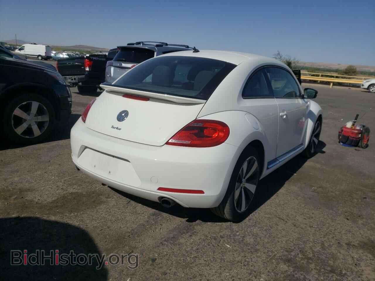 2012 VOLKSWAGEN BEETLE - VIN: 3VWVA7ATXCM618459 - Фото 4