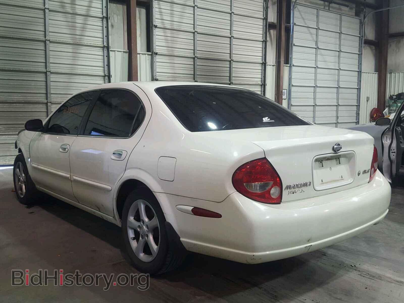 2000 NISSAN MAXIMA - VIN: JN1CA31D5YT761679 - Фото 3