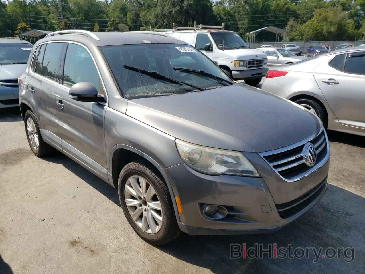 Photo WVGAV7AX1AW500687 - VOLKSWAGEN TIGUAN 2010