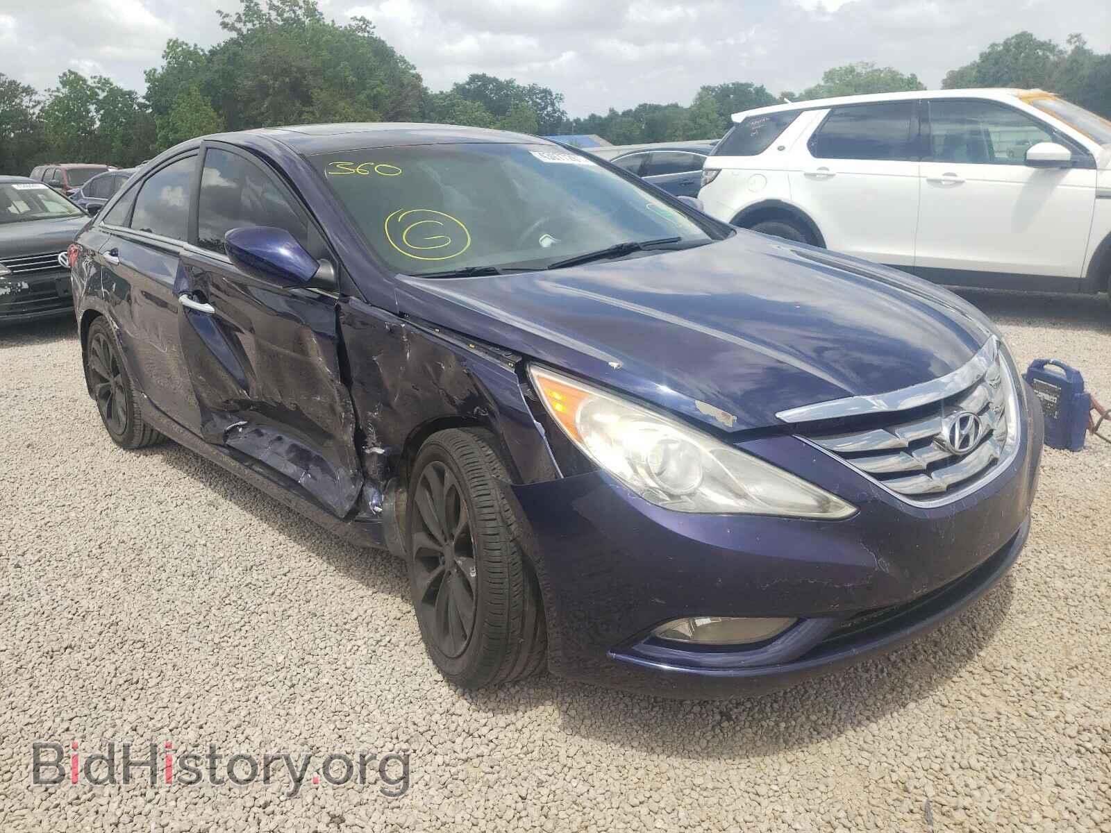 Photo 5NPEC4AC3BH177144 - HYUNDAI SONATA 2011