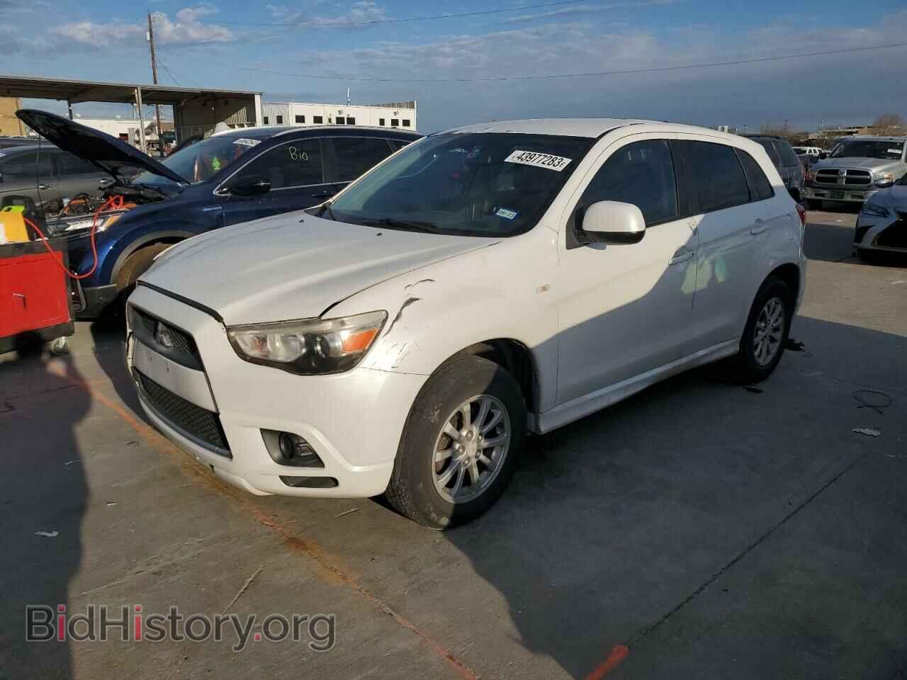 Photo JA4AP3AU0BZ020437 - MITSUBISHI OUTLANDER 2011