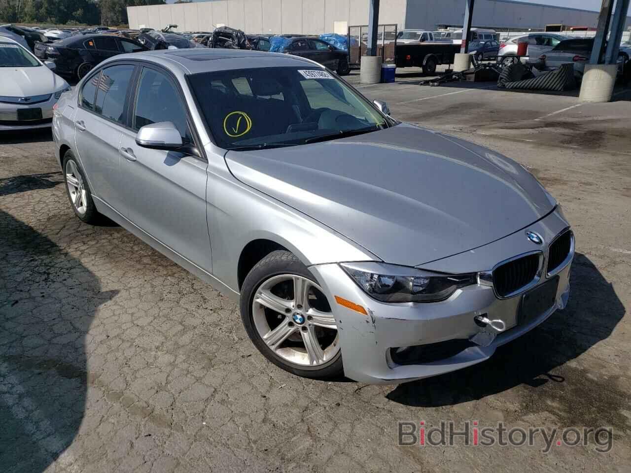 Photo WBA3B1C57EK134890 - BMW 3 SERIES 2014